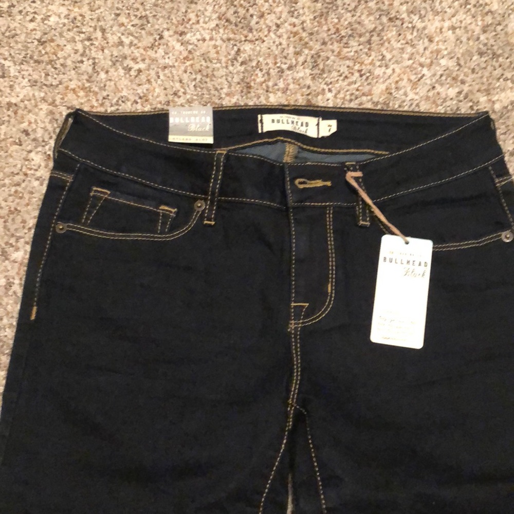 Jeans - Picture 2 of 7